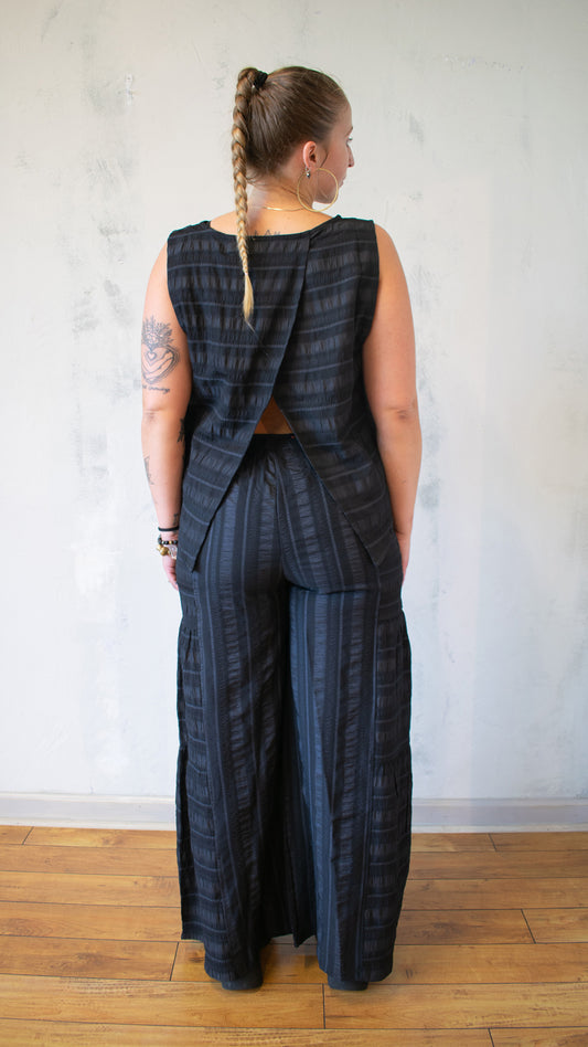 Alfred Top in Alloy