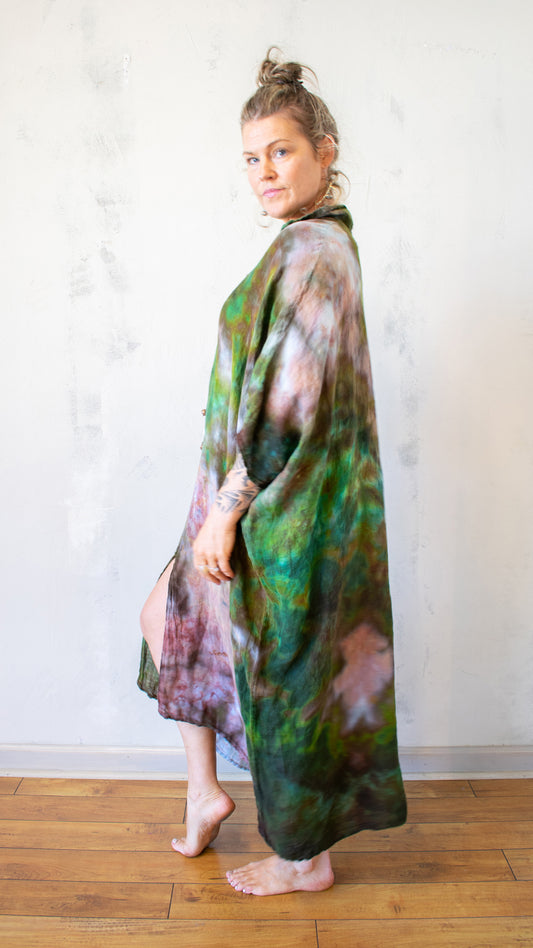Destiny Kaftan in Lost World of Atlantis