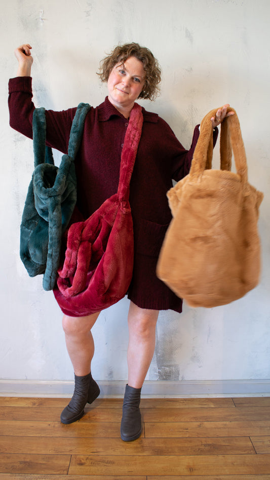 Sculptural Bag in Bronze
