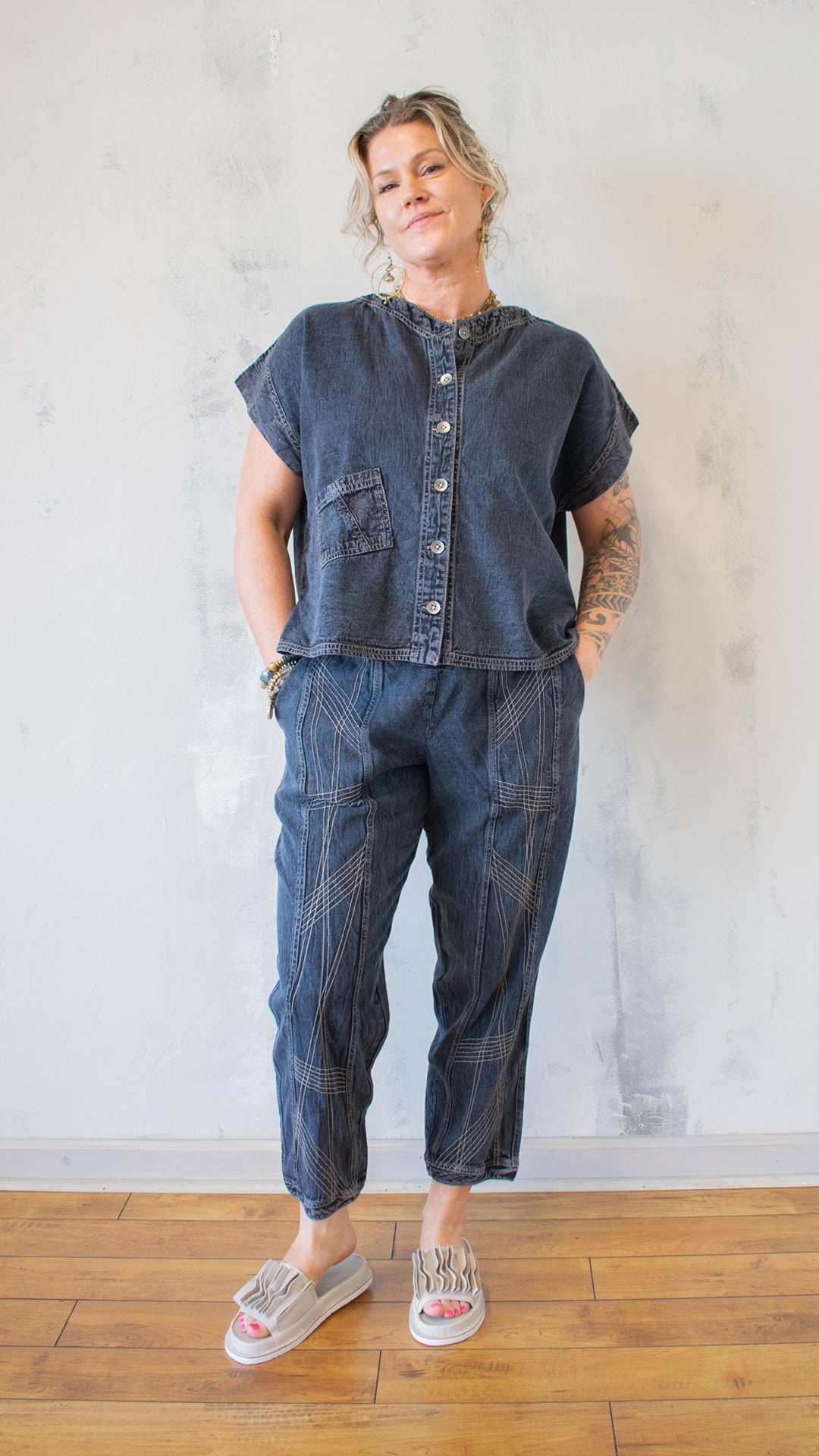 Dean Vest in Mica