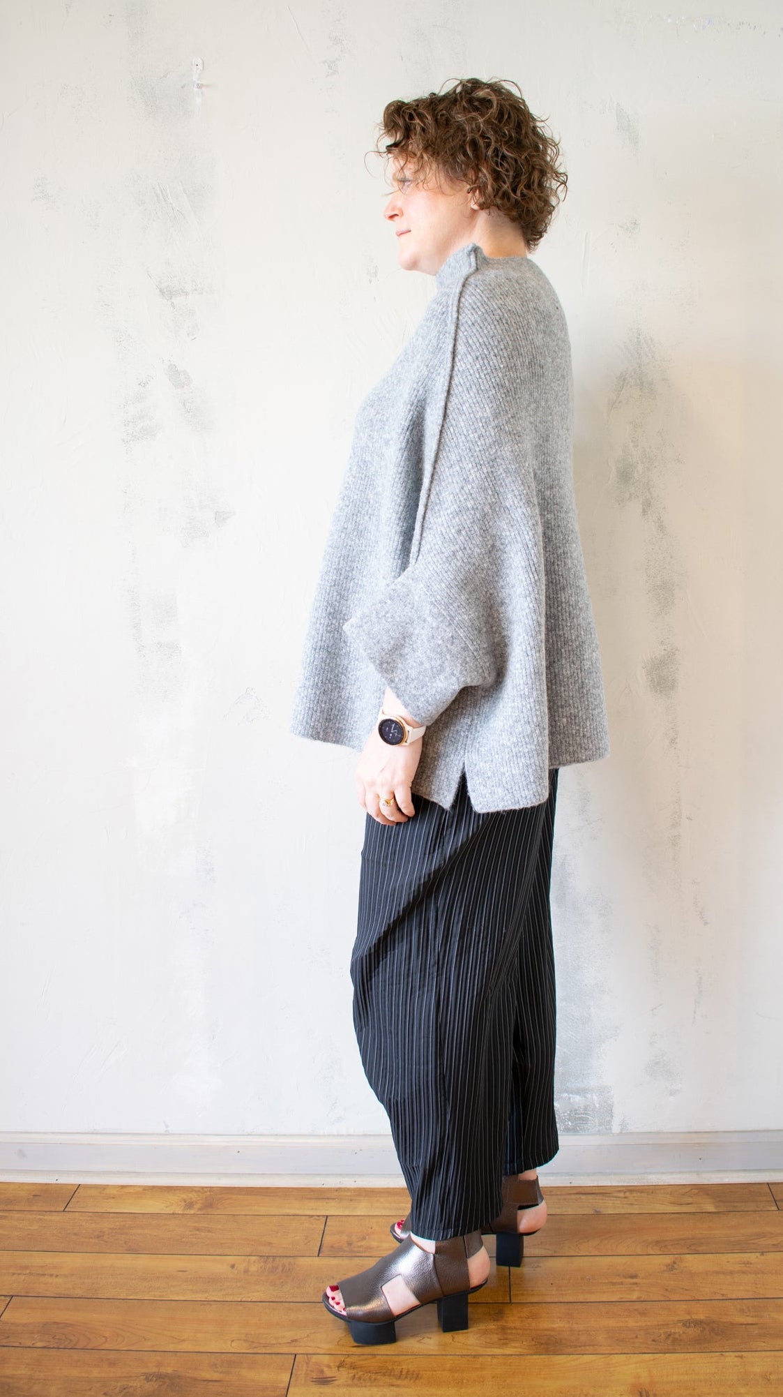 Flower Shoulder Batwing Sweater