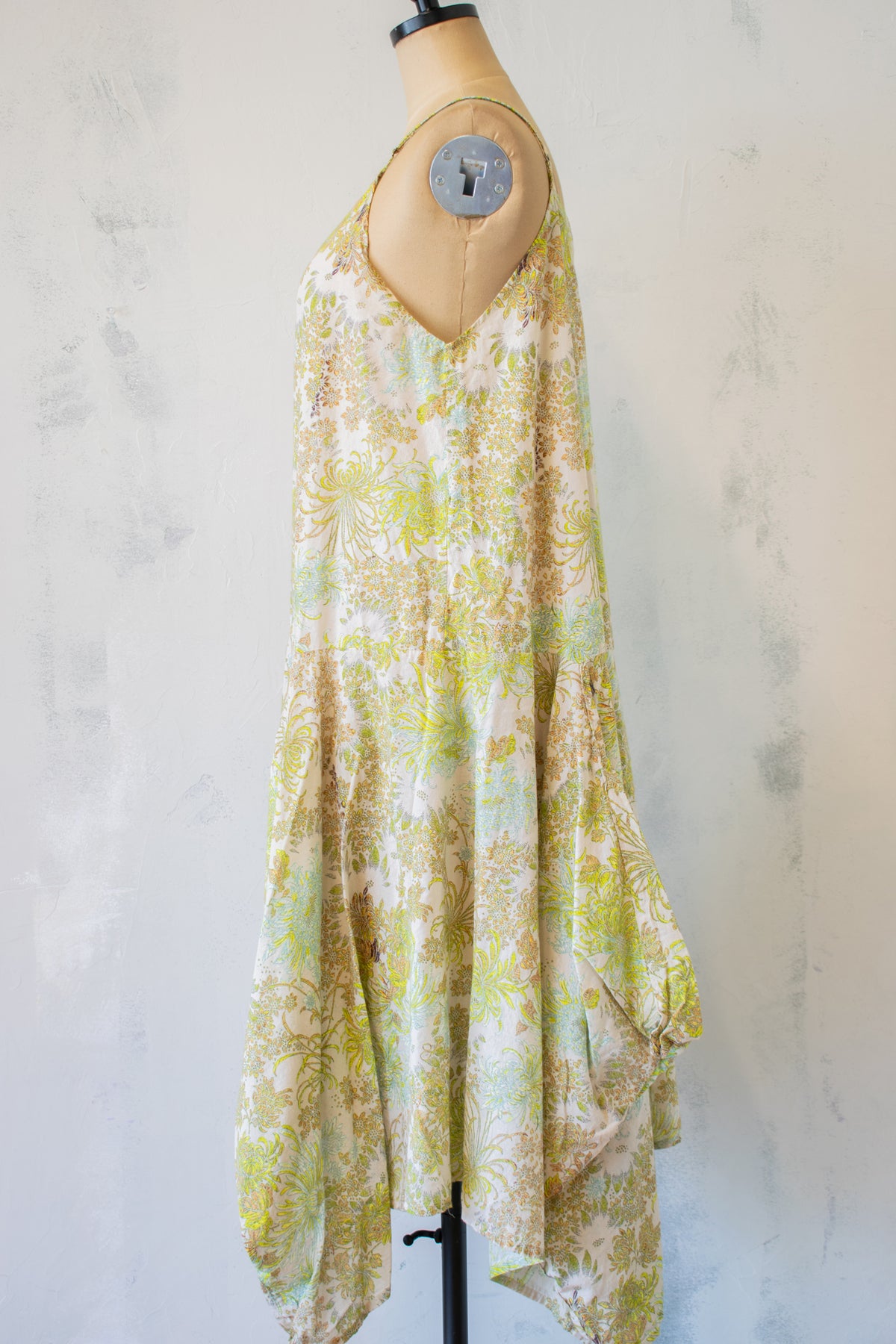 Krista Larson; Long Pinwheel Slip in Yellow Floral Woven Print