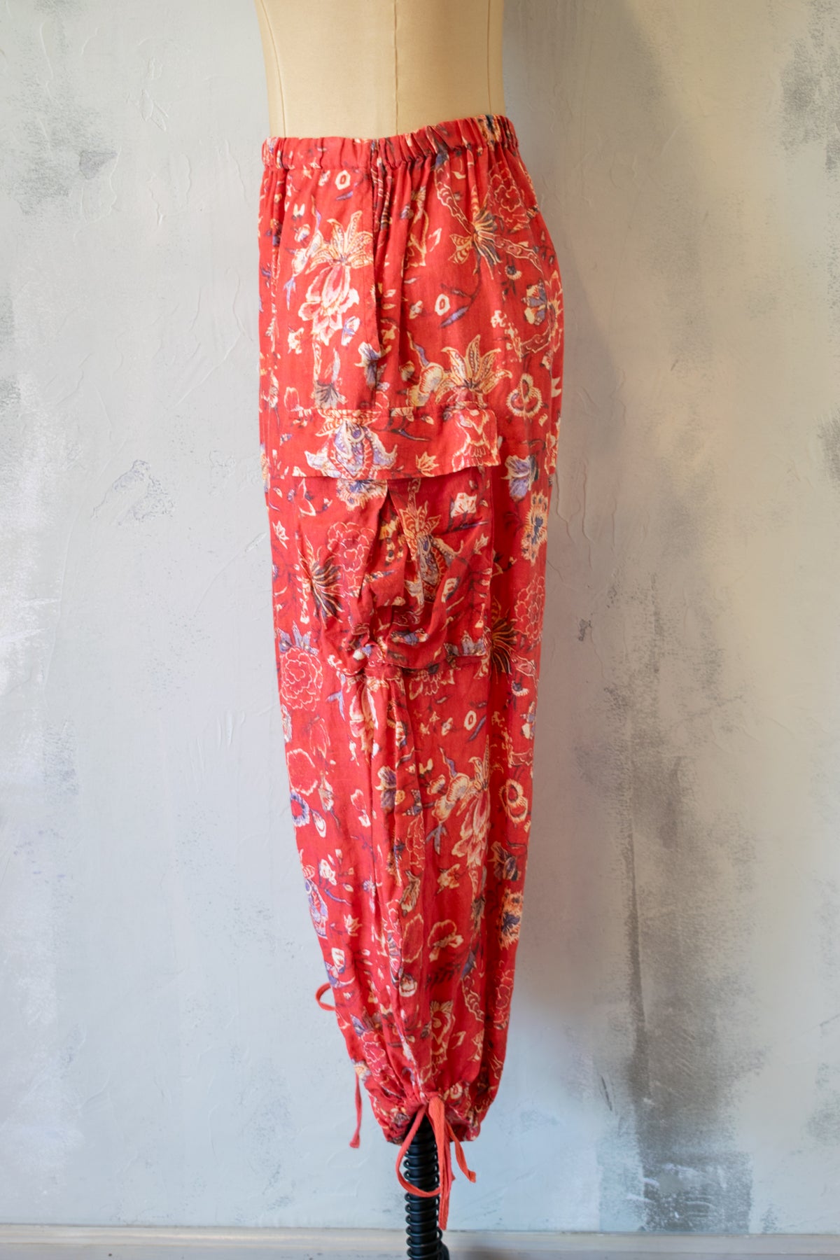 Krista Larson; Printed Linen Cargo Pant