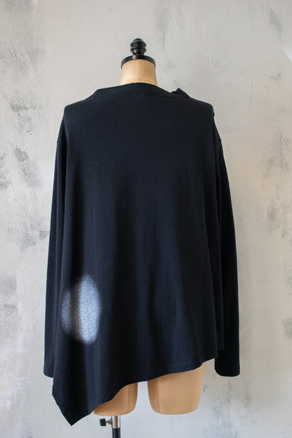 Moyuru: Dot Sweatshirt Pullover