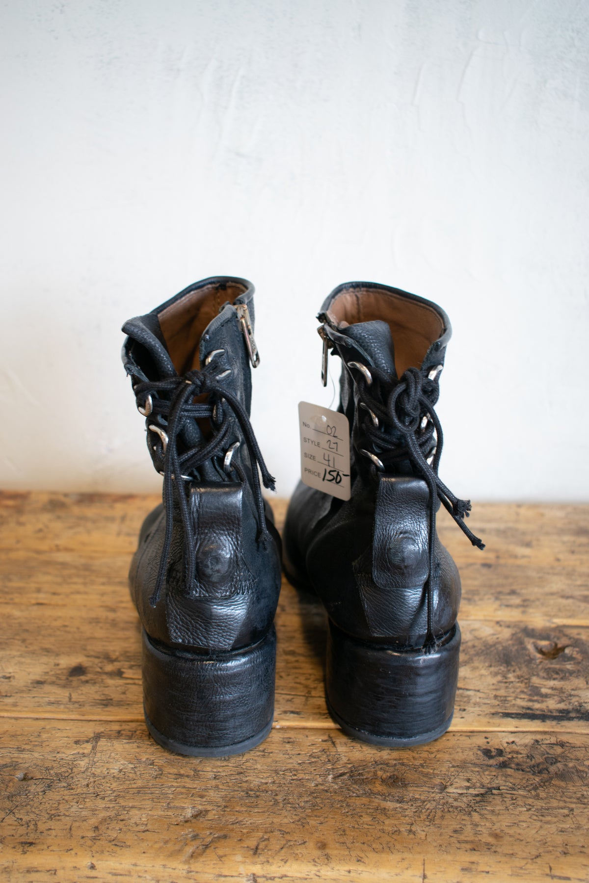 AS98: Bootie