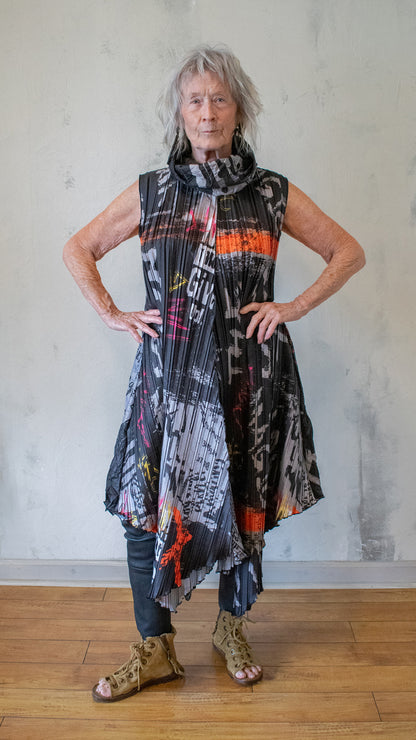 Graffiti Pleat Tunic Dress
