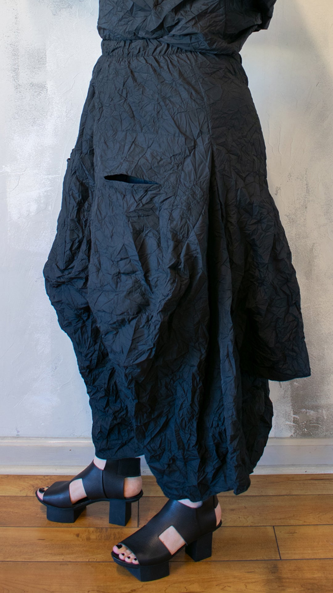 Crinkle Taffeta Pant