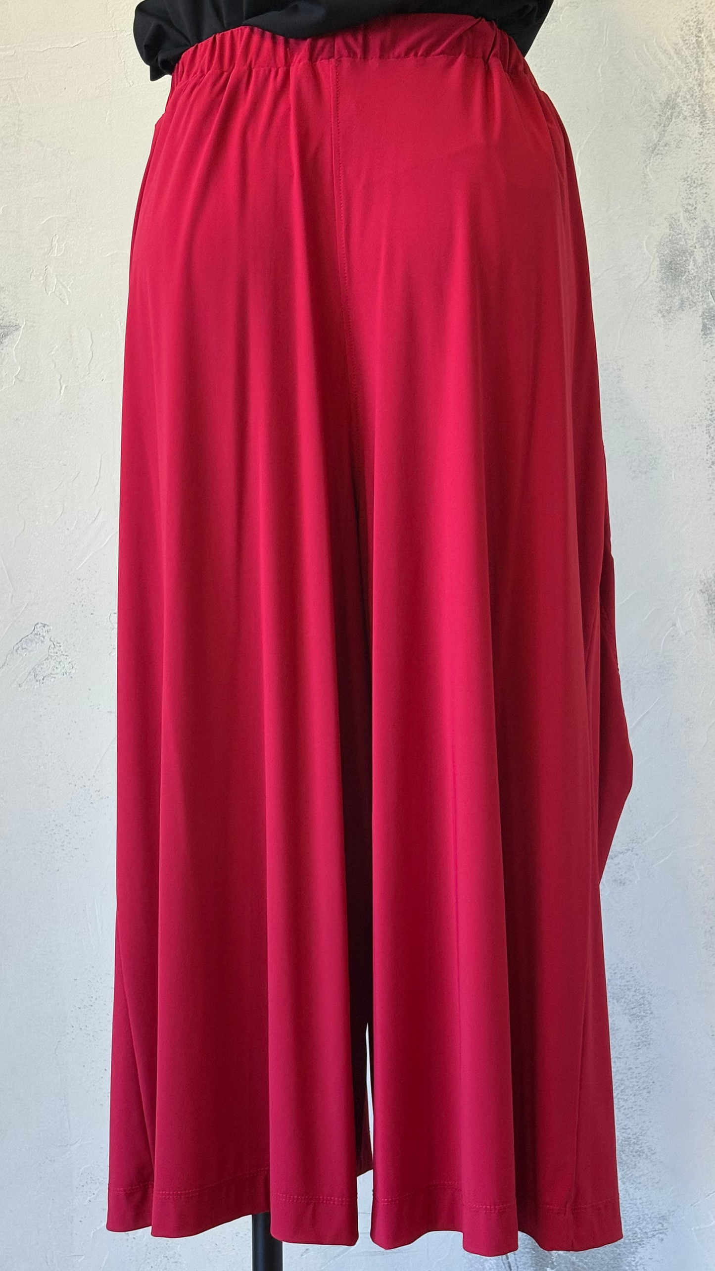 Alembika Red Big Pocket Pant