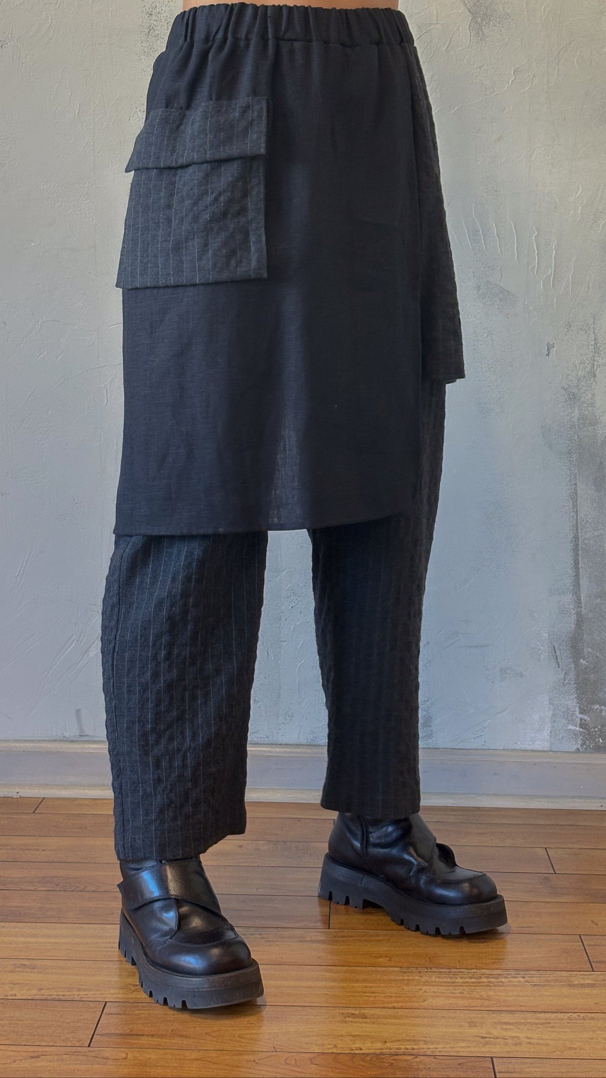 Kedzoriek Stripe Apron Pant