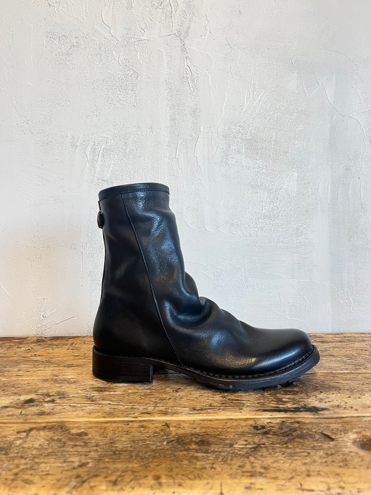 Fiorentini + Baker Evend in Kurni Nero