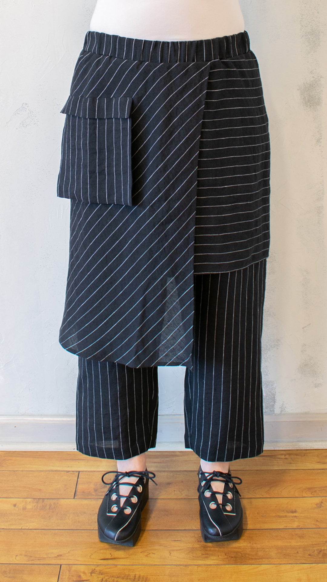 Artisan Wrap Trouser in Stripe Linen