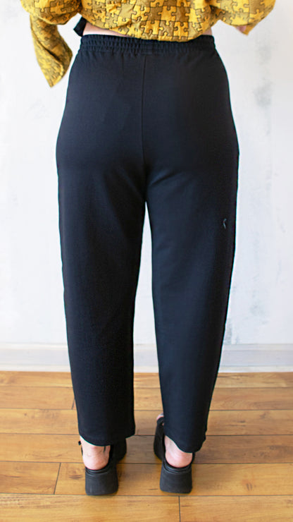 Frida Pant in Nite