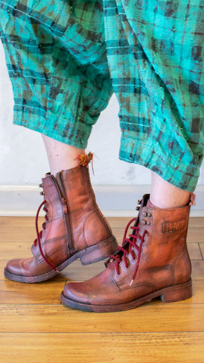 Walk in PEACE Boot