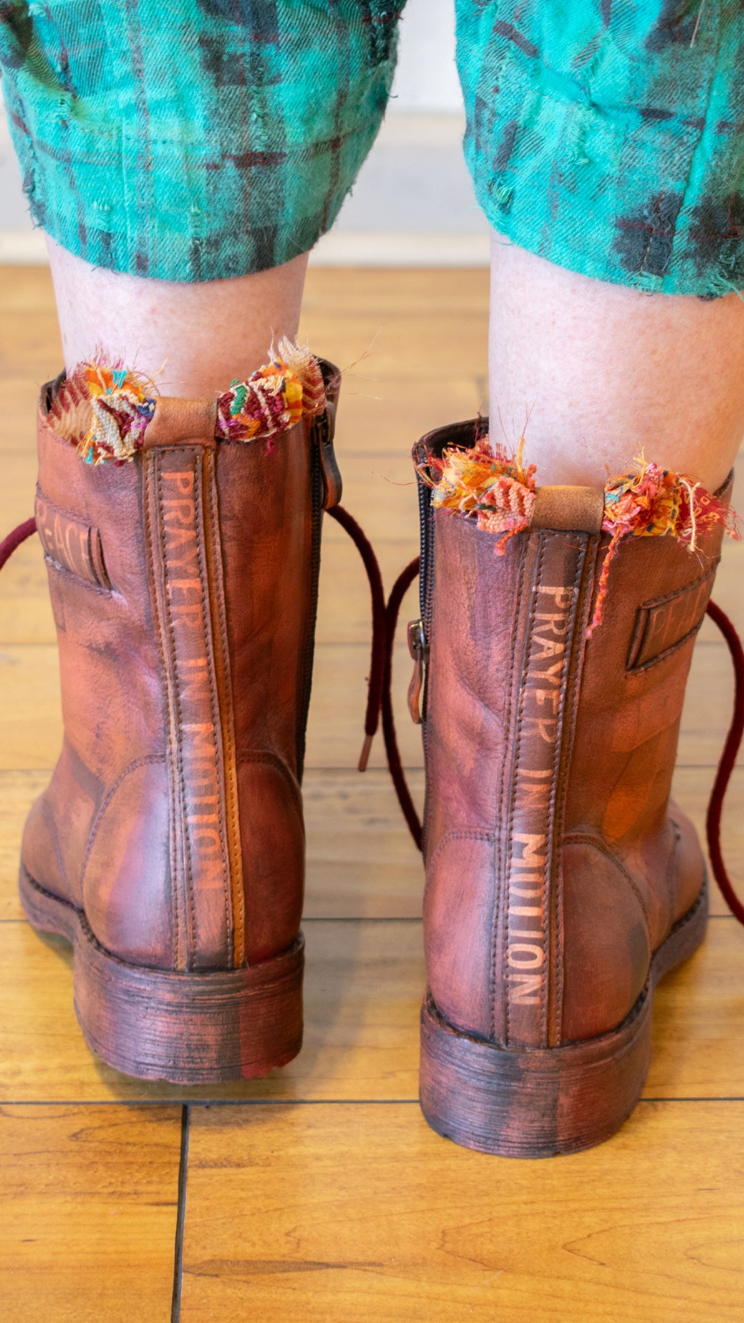 Walk in PEACE Boot