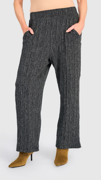 Urban Heather Knit Straight Pant in Graphite