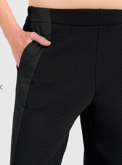 Urban Quilted Straight Pant in Black