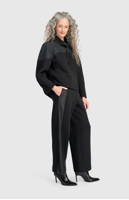 Urban Quilted Straight Pant in Black