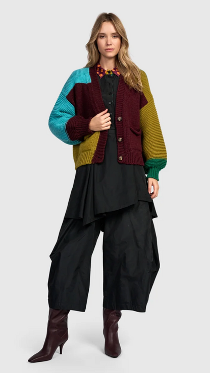 Carnival Chunky Knit Cardigan in Wine